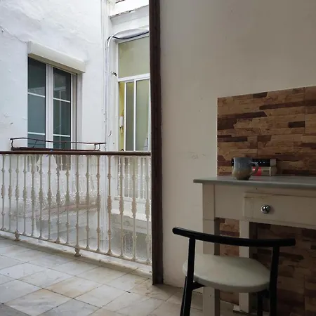 Old Merchant's Cadiz