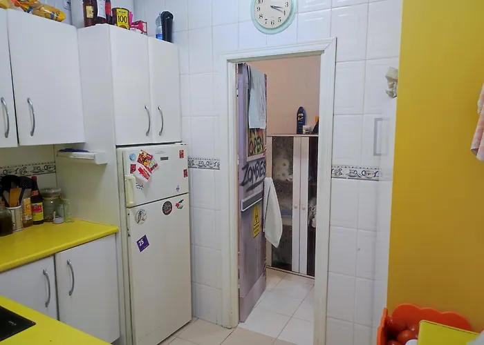 Old Merchant's * Cadiz