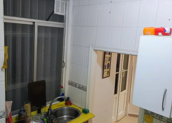 Old Merchant's Cadiz