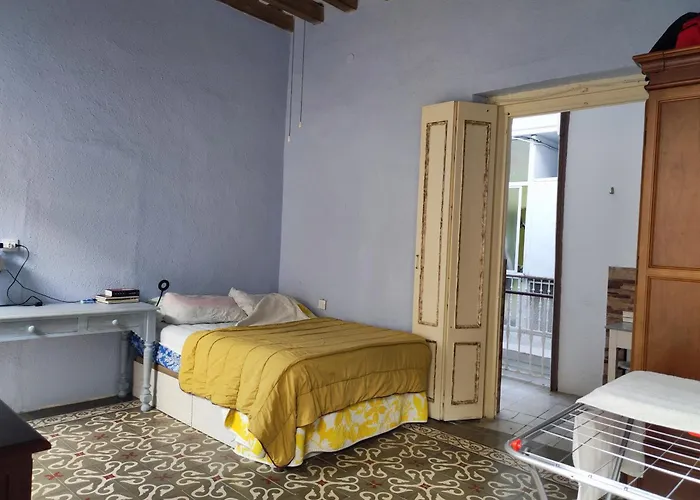 Old Merchant's Homestay Cadiz