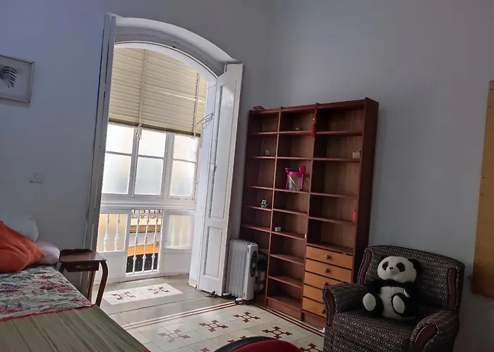 Old Merchant's Homestay Cadiz