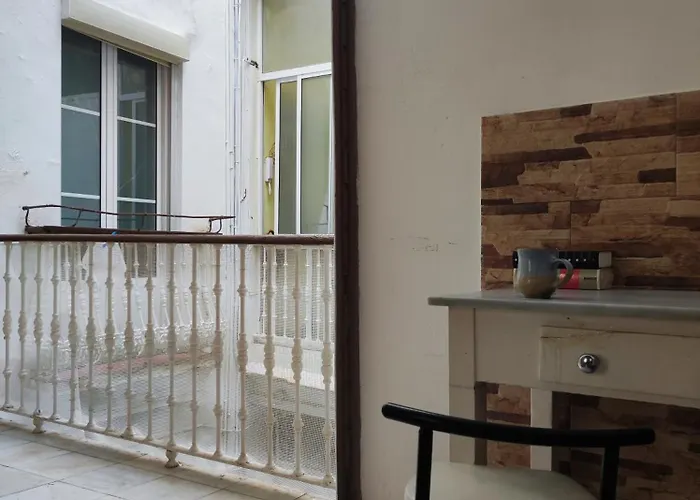 Old Merchant's Cadiz