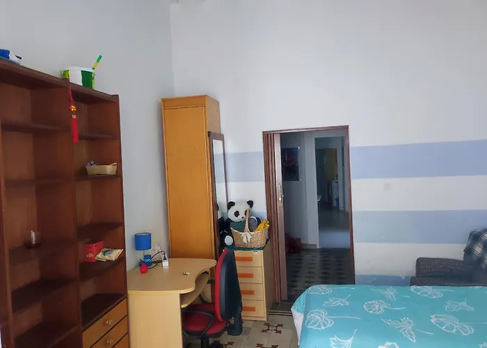 Old Merchant's * 카디스