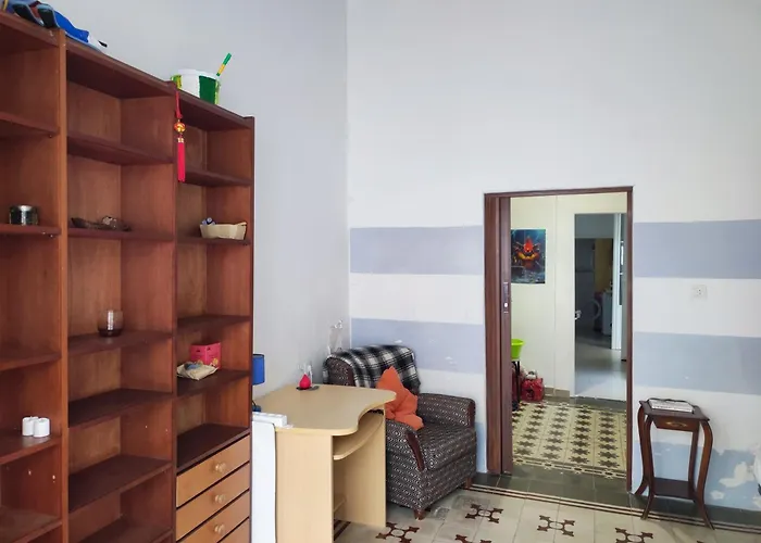 Old Merchant's * 카디스